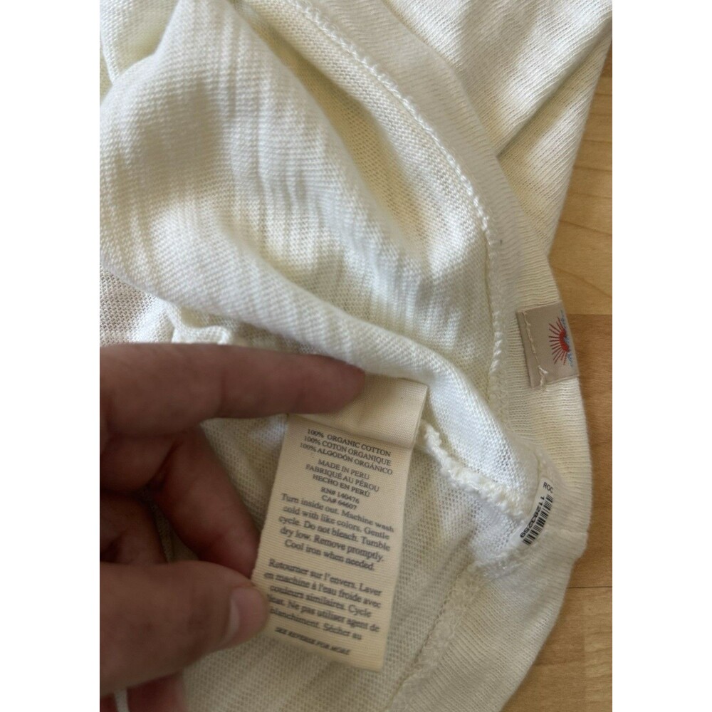 NWOT Faherty  Slub Varsity V Neck Tee Size Medium Striped Organic Cotton - Picture 11 of 13
